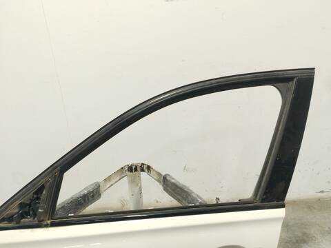 Foto 2ª: Puerta Delantera Izquierda Bmw Serie 3 320 D TOURING F31) [N47D20C] (2015)