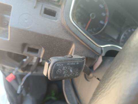 Mando Multifuncion Seat Arona XCELLENCE 116CV 85KW