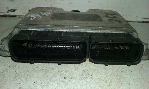 Foto 3ª: Centralita Motor ECU Seat Cordoba 1.9 TDI BERLINA 100CV 74KW [ATD] (2003)