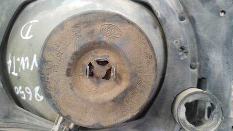 Foto 3ª: Faro Derecho Volkswagen Transporter CAJA CERRADA 61CV 45KW FURGONETA [1X] (1992)