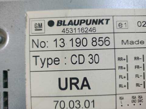 Foto 2ª: Sistema Audio Radio CD Opel Astra ESSENTIA BERLINA 90CV 66KW [Z14XEP] (2004)