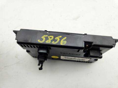 Foto 3ª: Pantalla Multifuncion Audi A6 2.0 TDI BERLINA 140CV 103KW [BLB] (2005)