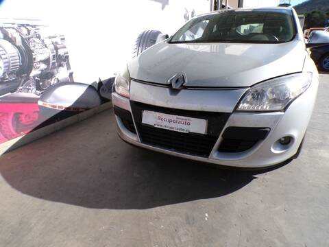 Paragolpes Delantero Renault Megane K4M858 III COUPE