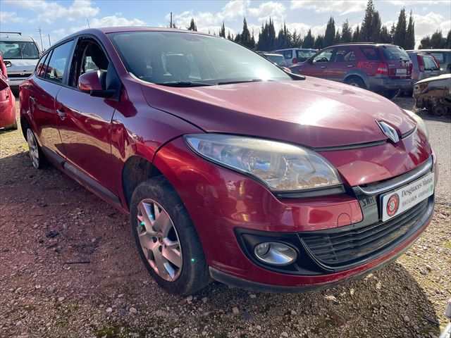 Foto 2ª: Aleta Delantera Derecha Renault Megane 1.5 DCI 110cv [K9KJ8] (2013)