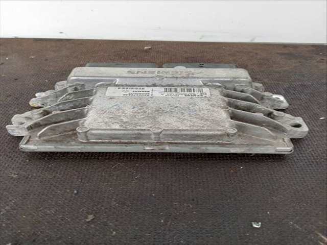 Foto 3ª: Centralita Motor ECU Renault Clio RENAULT-SPORT 2 16V CAT 179CV (2001)