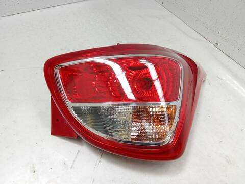Piloto Trasero Derecho Hyundai i10 1.0 67CV 49KW