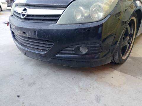 Foto 3ª: Paragolpes Delantero Opel Astra Z17DTH (2006)