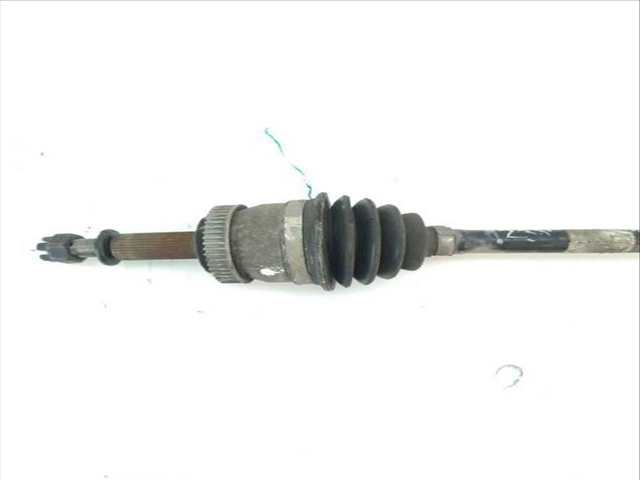 Foto 2ª: Transmision Delantera Izquierda Kia Sportage 2.0 CRDI 4WD (2004)