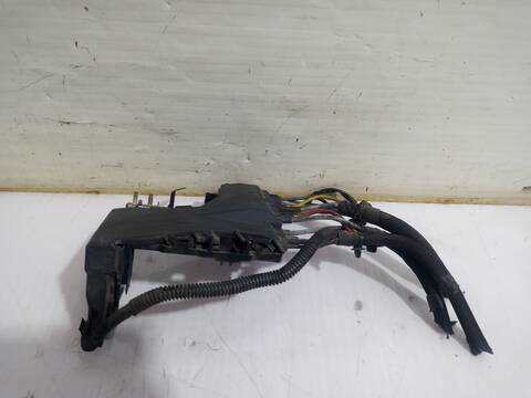 Foto 2ª: Caja Reles Fusibles Peugeot 508 ALLURE 163CV 120KW [RHHDW10CTED4] (2012)