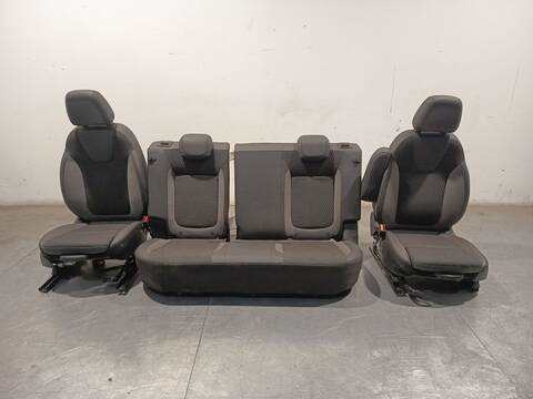 Foto 1ª: Asientos Traseros Opel Crossland 1.2 75) 110CV 81KW [B12XHL] (2017)
