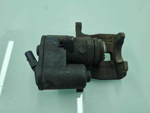 Foto 3ª: Pinza Freno Trasera Izquierdo Volkswagen Passat 2.0 TDI BERLINA 140CV 103KW [CBA] (2010)