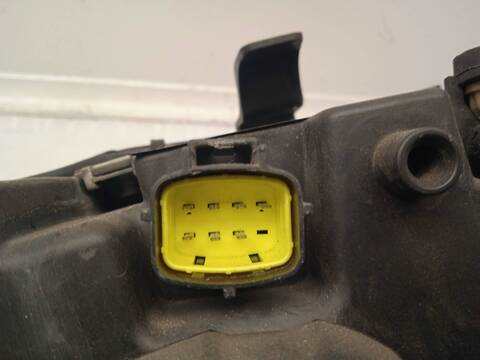 Foto 3ª: Faro Izquierdo Chrysler Voyager 2.5 CRD CAT 143CV 105KW [ENC] (2005)