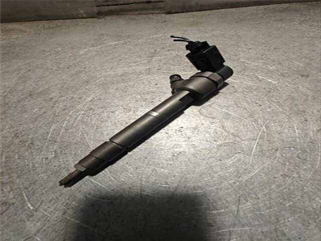 Foto 3ª: Inyectores Mercedes Viano 2.1 2.2 CDI EXTRALARGO (639.815) [2.1 LTR. - 110 KW CDI CAT] [646982]