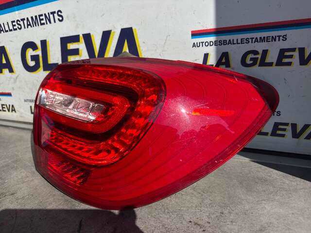 Foto 2ª: Piloto Trasero Derecho Mercedes Clase A 140 A 200 CDI 136CV 0CV [651930] (2015)