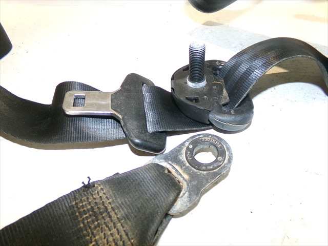 Foto 3ª: Cinturón Delantero Izquierdo Ford Fiesta 1.4 TDCI 2008-2013 [KVJA] (2011)