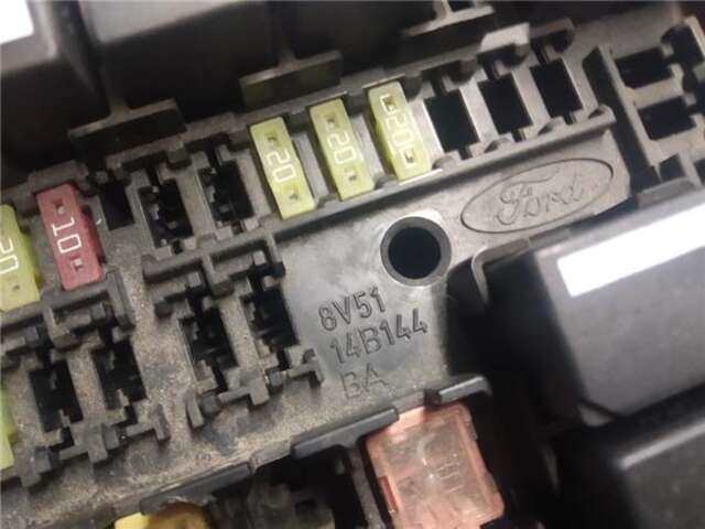 Foto 3ª: Caja Reles Fusibles Ford Fiesta 1.6 TDCI (90 CV) [HHJC]