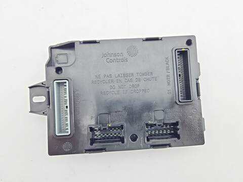 Foto 3ª: Centralita Motor ECU Dacia Duster PRESTIGE 4WD 116CV 85KW [K9K U8] (2018)