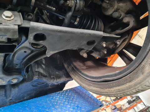 Foto 1ª: Brazo Suspension Delantero Izquierdo Volkswagen T-Cross SPORT 110CV 81KW [DLAA] (2023)