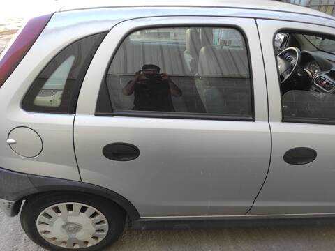 Puerta Trasera Derecha Opel Corsa Z12XE