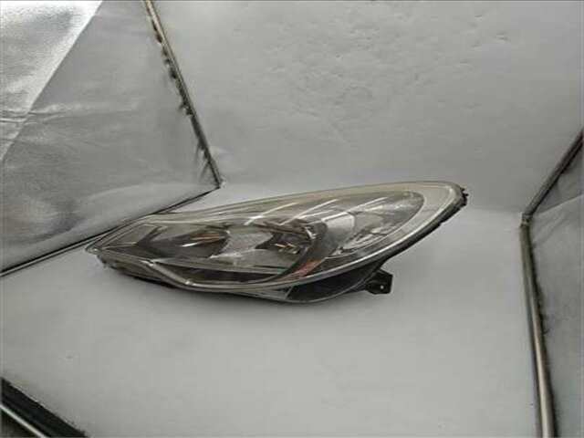 Foto 3ª: Faro Izquierdo Opel Corsa 1.2 CMON [1.2 LTR. - 59 KW 16V CAT (Z 12 XEP - LB4)]