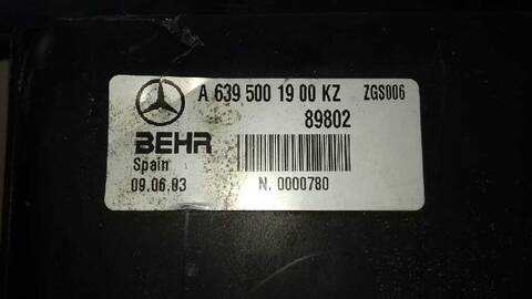 Foto 3ª: Rejilla Delantera Mercedes Viano 2.0 CDI AVANTGARDE KOMPAKT 639.811) 136CV 100KW (2012)