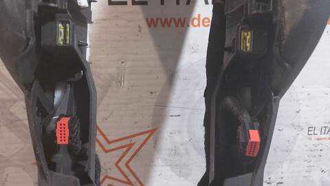 Foto 3ª: Consola Central Ford Focus ACTIVE 125CV 92KW [B7DA] (2018)