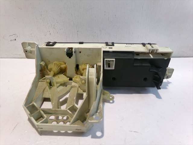 Foto 2ª: Mando Calefacción A. A. Chrysler Stratus 2.0 G 1995-2001 (1999)