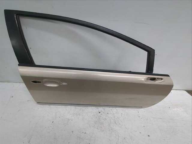 Puerta Delantera Derecha Kia Carens 2.0 CRDI 140 140CV