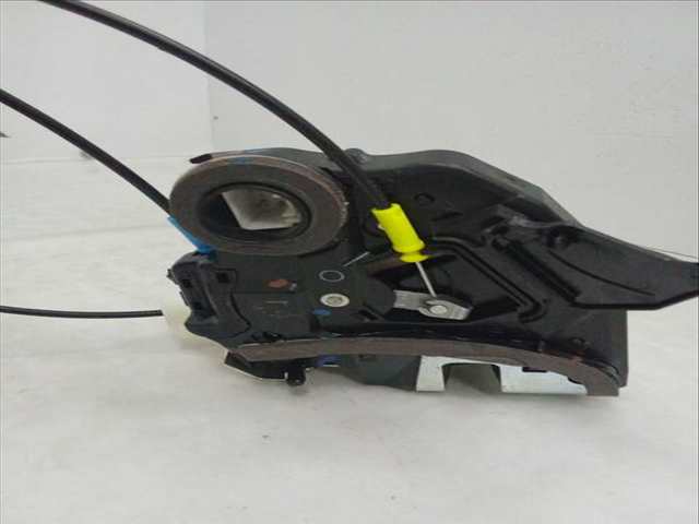 Foto 4ª: Cerradura Puerta Trasera Derecha Toyota CHR 1.8 HYBRID ZYX10_ ZYX11_) 122CV 90KW [2ZR-FXE] (2023)