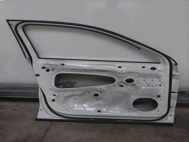Foto 2ª: Puerta Delantera Izquierda Volkswagen Tiguan 150 CV 110KW [DTS DTSB] (2023)