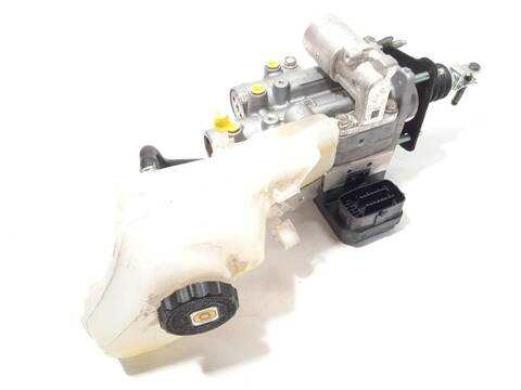 Foto 2ª: Servofreno Toyota CHR 122CV 90KW [2ZR] (2021)