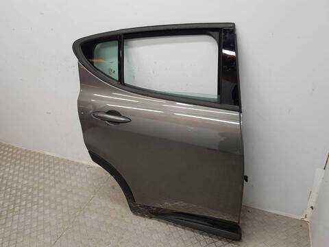 Foto 3ª: Puerta Trasera Derecha Alfa Romeo Tonale SPRINT