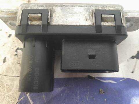 Foto 2ª: Centralita Motor ECU Jaguar XE 2.0 DIESEL CAT 180CV (2014)