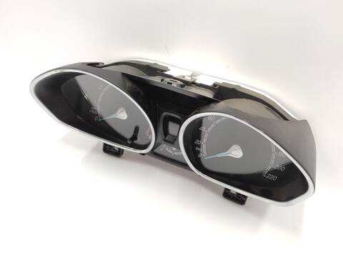 Foto 2ª: Cuadro de Instrumentos Ford Fiesta 1.25 82CV 60KW [SNJD] (2016)