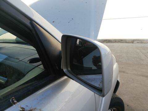 Retrovisor Derecho Kia Sportage D4EA