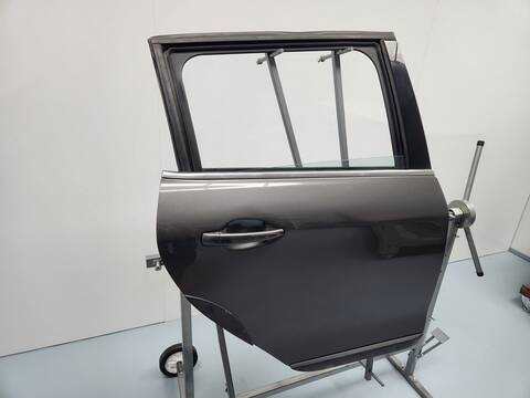 Foto 3ª: Puerta Trasera Derecha Peugeot 2008 ALLURE 102CV 75KW [YH01] (2019)