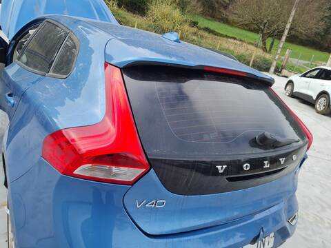 Foto 3ª: Portón Volvo V40 KINETIC 120CV 88KW [D4204T8] (2016)