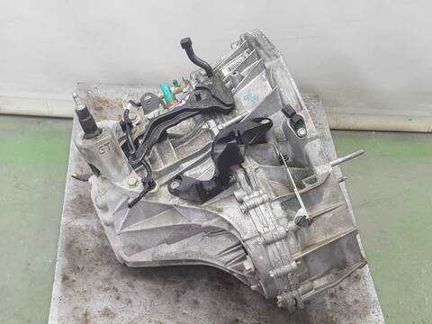 Foto 2ª: Caja Cambios Nissan Qashqai 1.5 TD 110CV [K9K646] (2013)