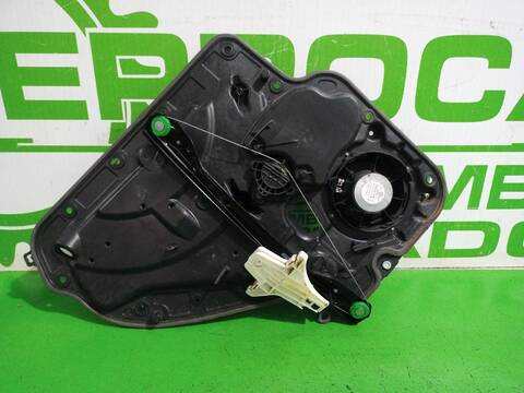 Foto 3ª: Elevalunas Manual Trasero Derecho Volkswagen Golf ADVANCE 105CV [CAYC] (2008)