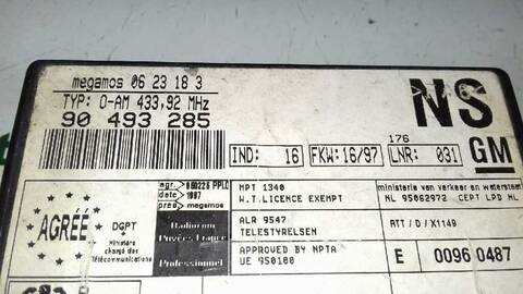 Foto 3ª: Centralita Motor ECU Opel Omega 115CV 85KW (1994)