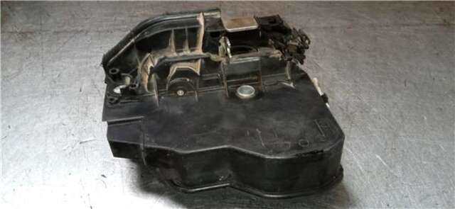 Foto 2ª: Cerradura Puerta Delantera Izquierda Bmw Serie 1 114 2.0 120 D [2.0 LTR. - 140 KW 16V TURBODIESEL] [B47D20A]