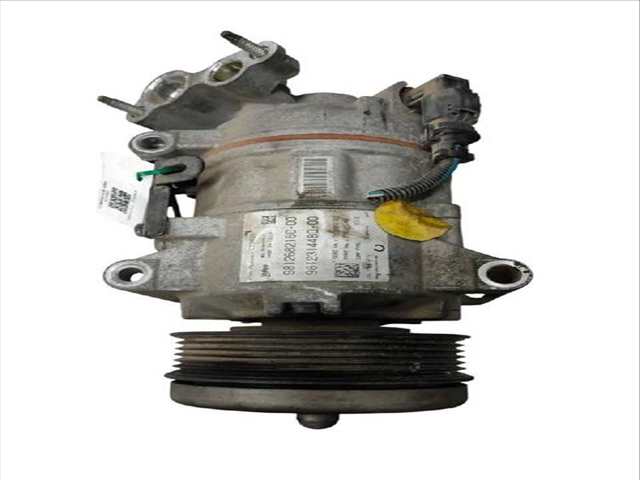 Foto 2ª: Compresor Aire Acondicionado Peugeot 308 1.2 THP 130 AUT. 131CV (2013)