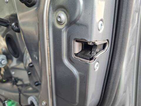 Cerradura Puerta Delantera Derecha Mercedes Clase C 160 C 220 T CDI 4-MATIC 204.284) 170CV 125KW FAMILIAR