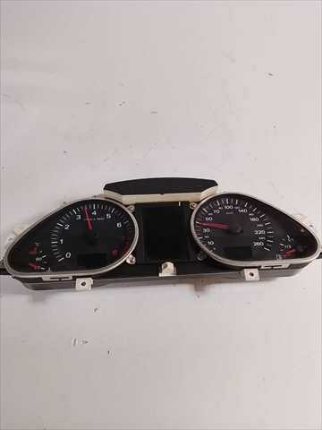 Cuadro de Instrumentos Audi A6 2.4 GASOLINA