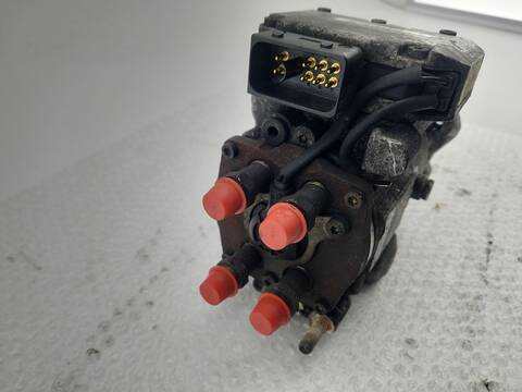 Foto 4ª: Bomba Inyeccion Ford Transit FT 350 2.4 125CV 92KW CAJA CERRADA [D0FA] (2003)