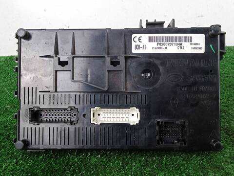 Caja Reles Fusibles Renault Clio 1.5 DCI DIESEL 65CV 48KW