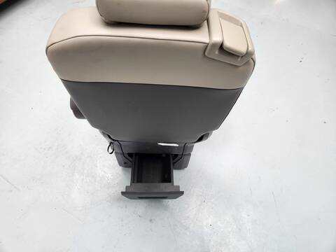 Foto 4ª: Asientos Tercera Fila Volkswagen Transporter T7 MULTIVAN ST) LIFE EHYBRID [DGEA] (2022)
