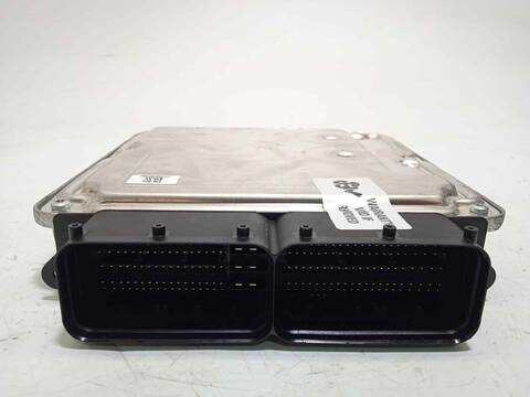 Foto 3ª: Centralita Motor ECU Volkswagen Passat 2.0 BLUEMOTION 122CV 90KW [DTRA] (2023)