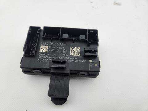 Foto 1ª: Centralita Motor ECU Volkswagen Crafter 35 FURGON BM TA RWD 140CV 103KW [DAUA] (2019)