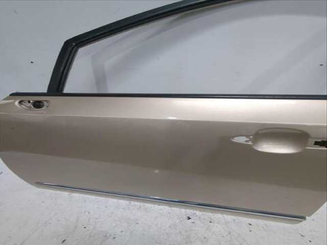 Foto 3ª: Puerta Delantera Izquierda Kia Carens 2.0 CRDI 140 140CV [D4EA] (2006)